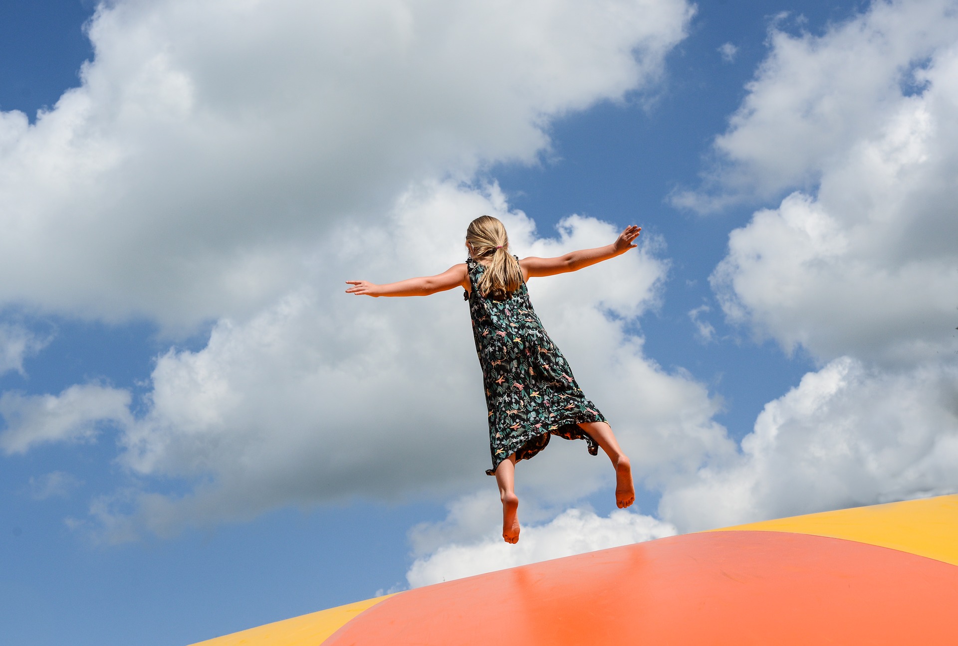 Trampolína